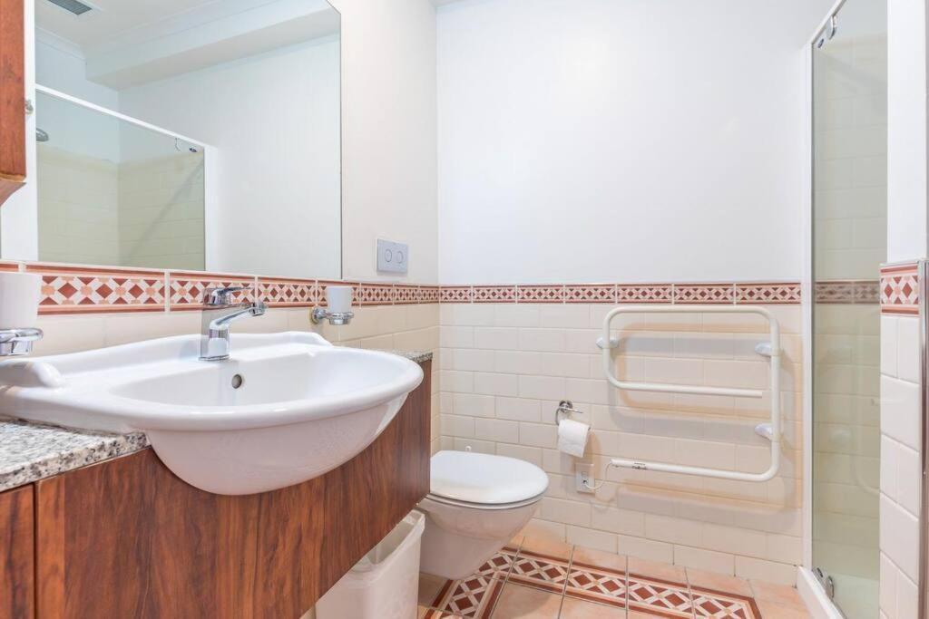 Seaview Waterfront Hotel Apt Auckland Dış mekan fotoğraf