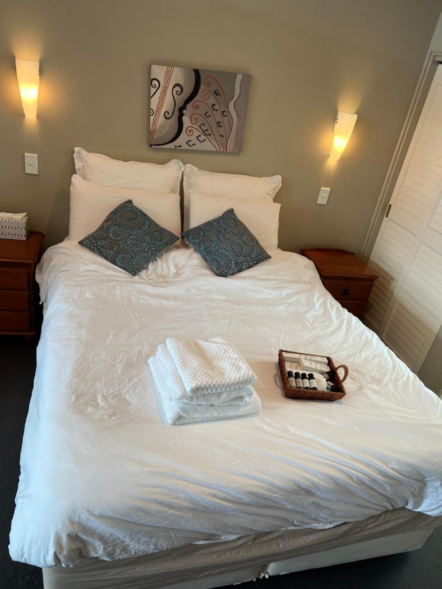 Seaview Waterfront Hotel Apt Auckland Dış mekan fotoğraf